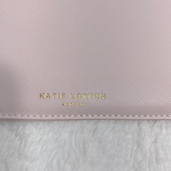 Katie Loxton Laser Cut-Out Vegan Leather Clutch Perfect Pink Pouch NWOT - Picture 2 of 7